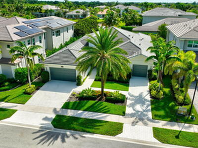 19886 Meadowside Lane, Boca Raton, FL 33498