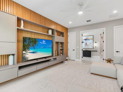 19886 Meadowside Lane, Boca Raton, FL 33498