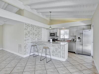 1733 SW 5th Court, Fort Lauderdale, FL 33312