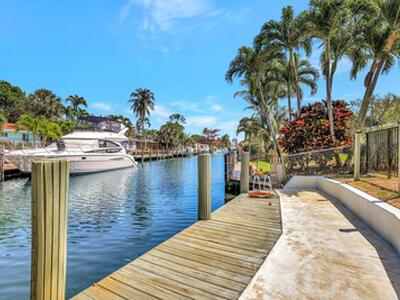 1733 SW 5th Court, Fort Lauderdale, FL 33312