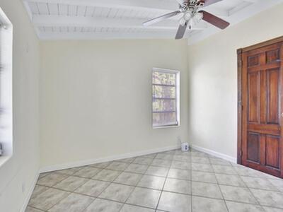 1733 SW 5th Court, Fort Lauderdale, FL 33312