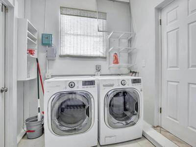 1733 SW 5th Court, Fort Lauderdale, FL 33312