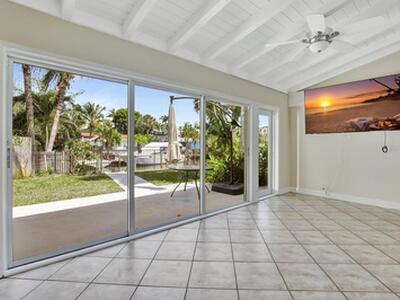 1733 SW 5th Court, Fort Lauderdale, FL 33312