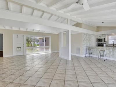 1733 SW 5th Court, Fort Lauderdale, FL 33312