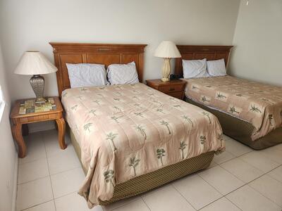 8913 Sandshot Court, Port Saint Lucie, FL 34986