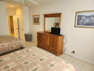 8913 Sandshot Court, Port Saint Lucie, FL 34986