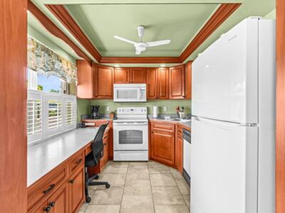 35 SE 13th Street, Boca Raton, FL 33432