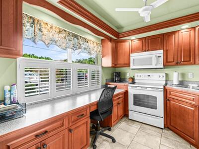 35 SE 13th Street, Boca Raton, FL 33432