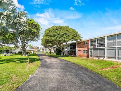 35 SE 13th Street, Boca Raton, FL 33432