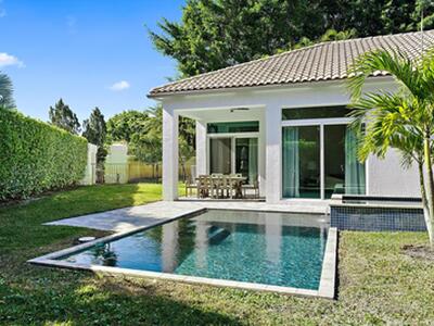 2651 Players Court, Wellington, FL 33414