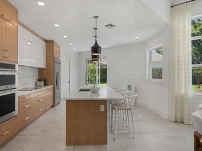 2651 Players Court, Wellington, FL 33414