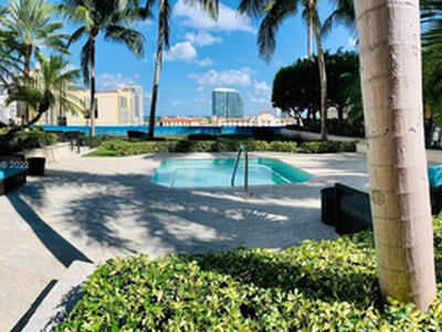 550 Okeechobee Boulevard, West Palm Beach, FL 33401