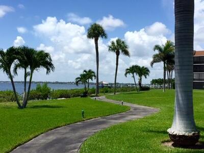 3492 NE Causeway Boulevard, Jensen Beach, FL 34957