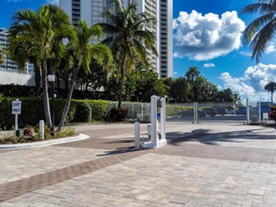 2800 N Ocean Drive, Singer Island, FL 33404