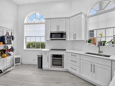 6668 NW 25th Terrace, Boca Raton, FL 33496