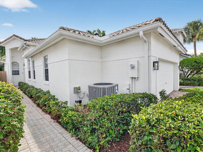 6668 NW 25th Terrace, Boca Raton, FL 33496