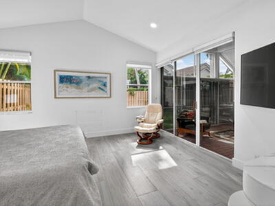 6668 NW 25th Terrace, Boca Raton, FL 33496