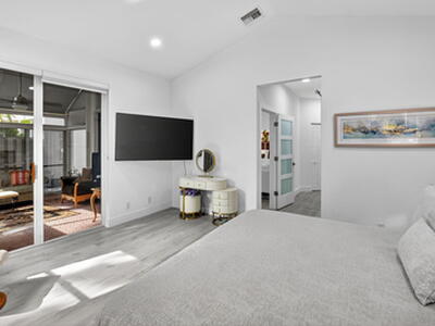 6668 NW 25th Terrace, Boca Raton, FL 33496