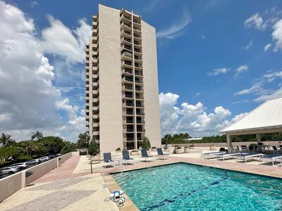 4200 N Ocean Drive, Singer Island, FL 33404