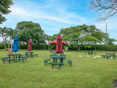 39 Burgundy A, Delray Beach, FL 33484