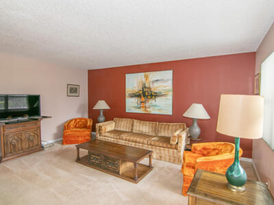 39 Burgundy A, Delray Beach, FL 33484