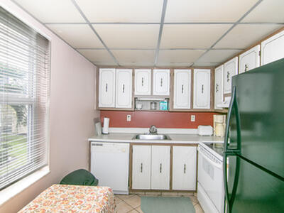 39 Burgundy A, Delray Beach, FL 33484