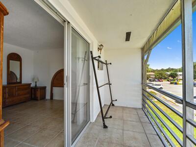 111 Dorchester E, West Palm Beach, FL 33417