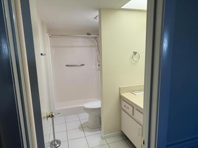 1270 SE Parkview Place, Stuart, FL 34994