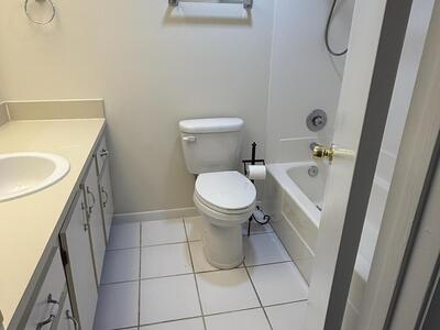 1270 SE Parkview Place, Stuart, FL 34994