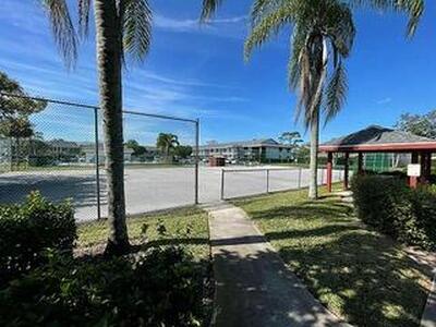 1270 SE Parkview Place, Stuart, FL 34994