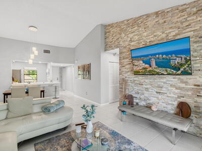 8364 Boca Glades Boulevard E, Boca Raton, FL 33434