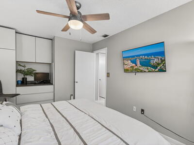 8364 Boca Glades Boulevard E, Boca Raton, FL 33434