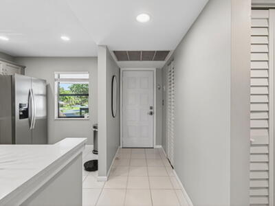 8364 Boca Glades Boulevard E, Boca Raton, FL 33434