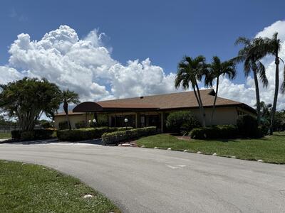 4255 Willow Pond Circle A, West Palm Beach, FL 33417
