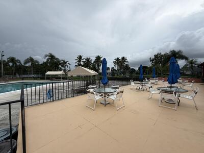 4255 Willow Pond Circle A, West Palm Beach, FL 33417