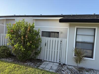 4255 Willow Pond Circle A, West Palm Beach, FL 33417