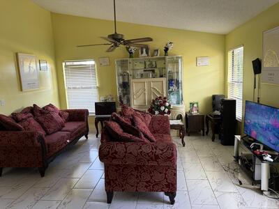 4255 Willow Pond Circle A, West Palm Beach, FL 33417