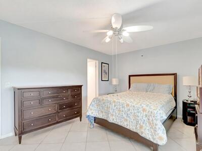 549 Fanshaw N, Boca Raton, FL 33434