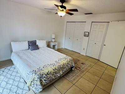 1057 N Summit Trail Circle, West Palm Beach, FL 33415