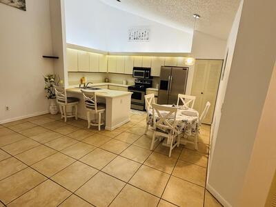 1057 N Summit Trail Circle, West Palm Beach, FL 33415