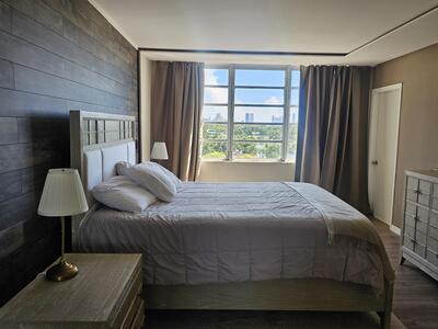 1780 NE 191st Street, Miami, FL 33179