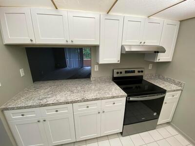 2050 N Congress 104 Avenue, West Palm Beach, FL 33401