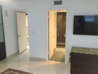 5280 N Ocean Drive, Singer Island, FL 33404