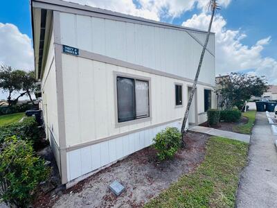 11877 Sturbridge Lane, Wellington, FL 33414