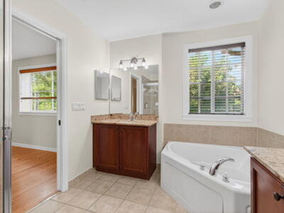 4582 Danson Way, Delray Beach, FL 33445