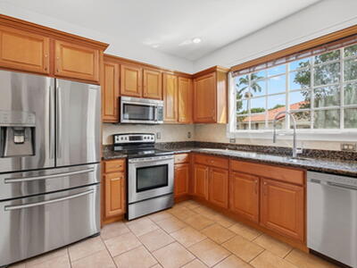 4582 Danson Way, Delray Beach, FL 33445