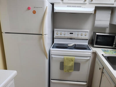 39 Harwood B, Deerfield Beach, FL 33442