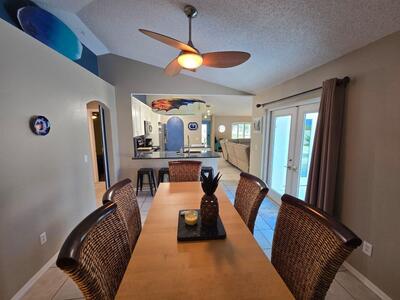 862 SW Carmelite Street, Port Saint Lucie, FL 34983