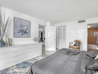 5600 N Flagler Drive, West Palm Beach, FL 33407