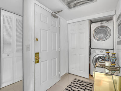 5600 N Flagler Drive, West Palm Beach, FL 33407